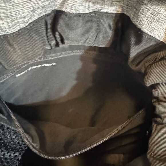 Lululemon Go Lightly Rucksack - Picture 11 of 15